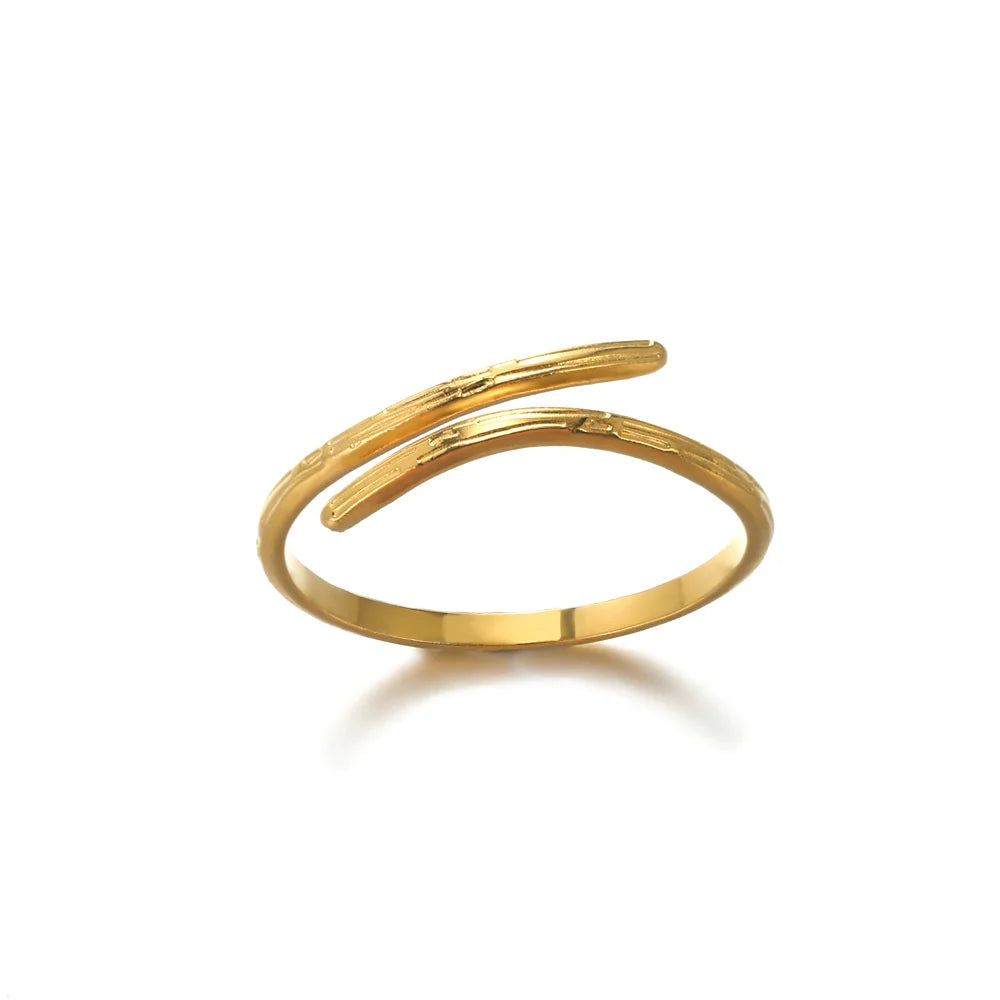 Lumelle Adjustable Gold Rings Collection