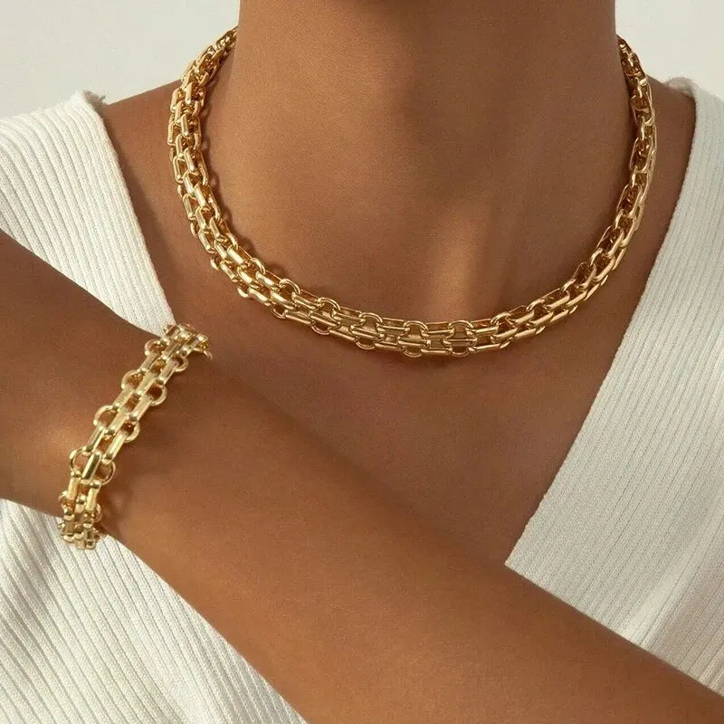 Lumelle Bold Chain Set