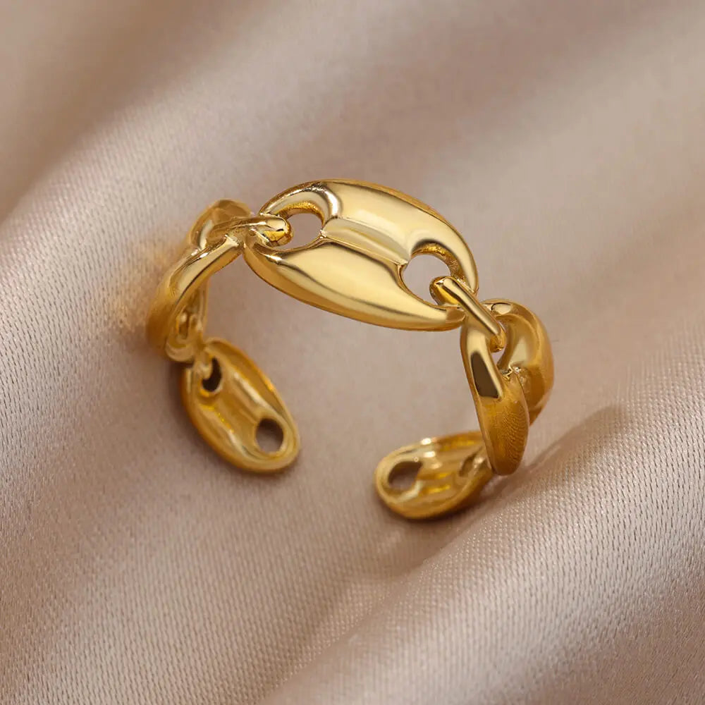 Lumelle Adjustable Gold Rings Collection